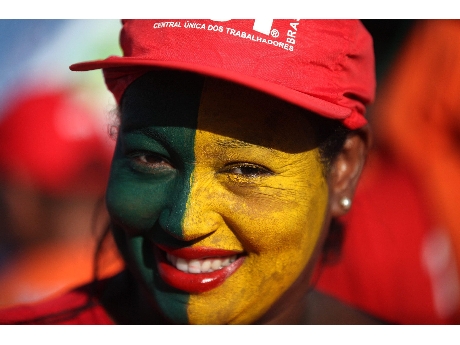 [MIDA SITO] Demostration in favor of Brazilian President Dilma Rousseff in Brasilia     (ANSA). NNNN   