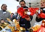 Cesare Prandelli firma le uova di Pasqua a sostegno dell'Att