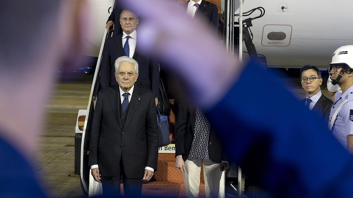 Sergio Mattarella en su llegada a Brasilia