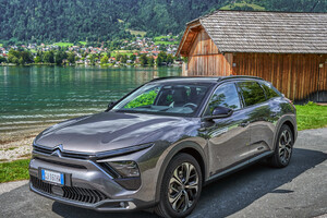 Citroen C5 X, dna grand routier per famiglie terzo millennio (ANSA)