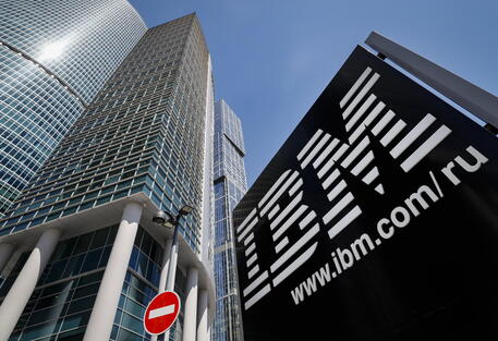 Ibm punta sull'AI e blocca 7.800 nuove assunzioni © EPA