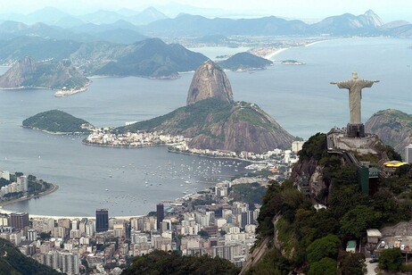 Imagem panorâmica do Cristo Redentor