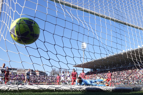 Serie A: Cremonese-Fiorentina 0-2