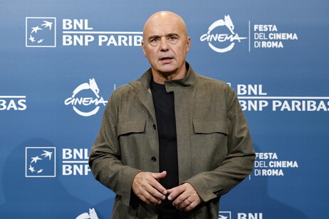 Luca Zingaretti, el actor que personifica al Comisario Montalbano, debuta como director.