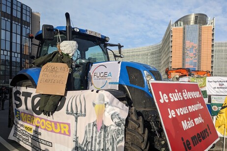 Protesto em Bruxelas contra acordo Mercosul-UE, em foto de arquivo