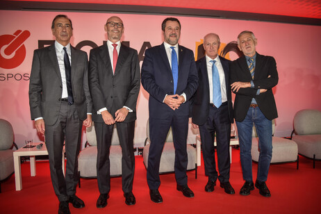 Inaugurazione Eicma 2024 alla Fiera di Rho Pero di Milano