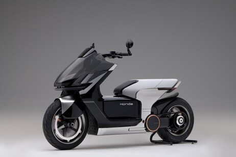 Honda ad Eicma punta anche sui concept per il futuro