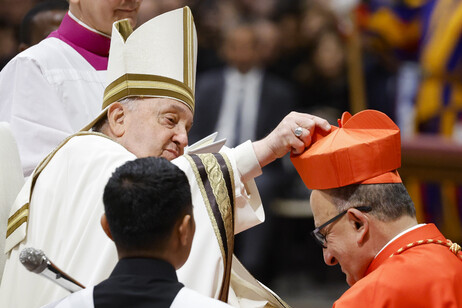 Papa presidiu cerimônia no Vaticano