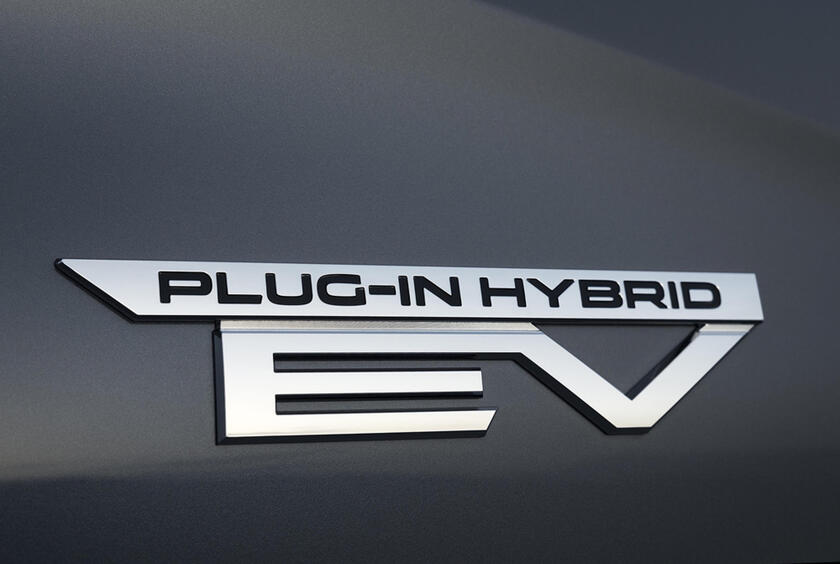 Mitsubishi Outlander Phev quarta generazione