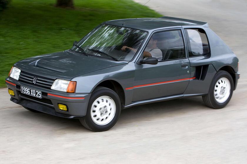 Peugeot 205 T16