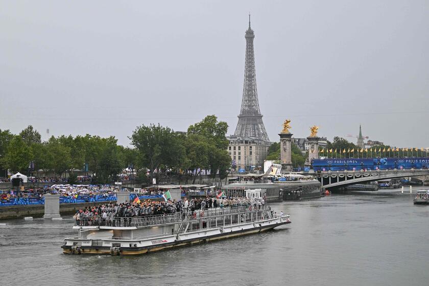 La ceremonia inaugural de los Juegos Olímpicos de París se puso en marcha.