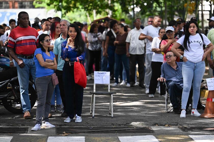 Masiva concurrencia a las urnas en las presidenciales de Venezuela