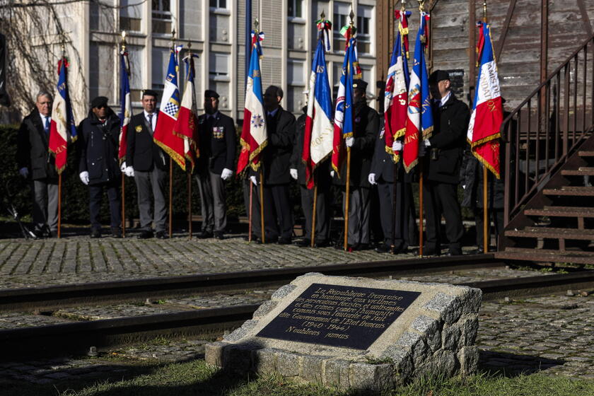 International Holocaust Remembrance Day in Paris