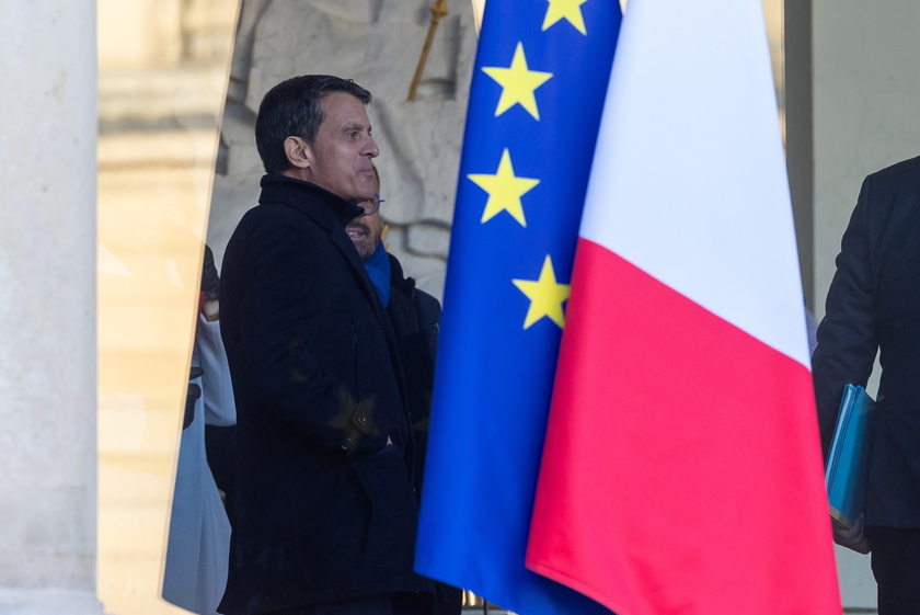 First Council of Ministers meeting of the new French government in Paris