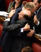 Letta-Bersani, lungo e caloroso abbraccio