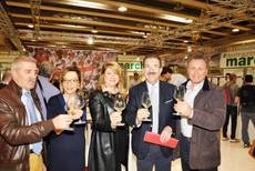 Vinitaly, Solazzi inaugura stand Marche