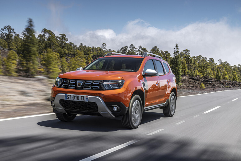 Dacia Duster, con Up&amp;Go SUV arriva completo e in tempi brevi - RIPRODUZIONE RISERVATA