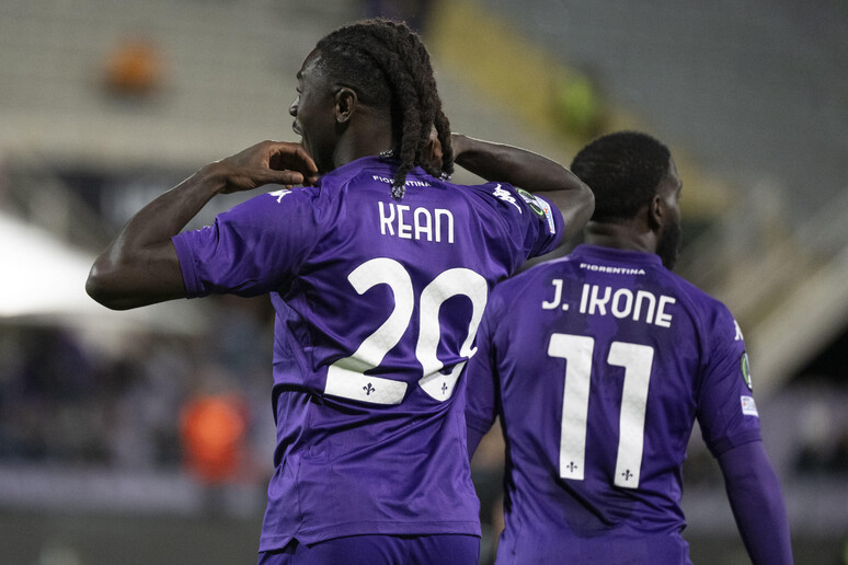 Yacine Adli e Moise Kean marcaram os gols da Fiorentina contra o The New Saints - TODOS OS DIREITOS RESERVADOS