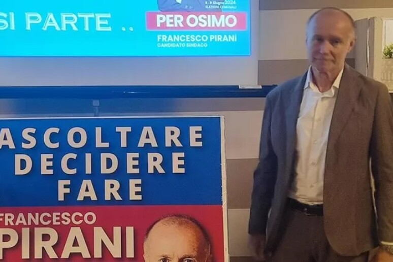 - RIPRODUZIONE RISERVATA