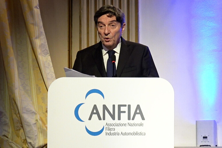 Anfia, le linee guide per sostenere la filiera nella transizione © ANSA/Web