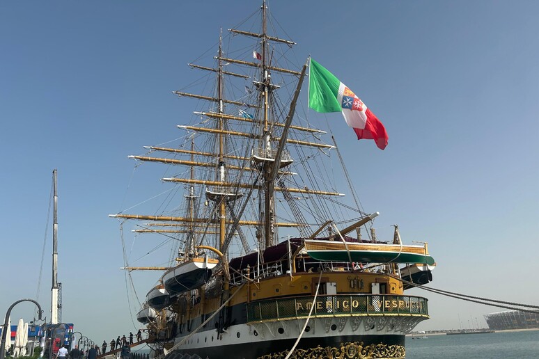 El Amerigo Vespucci en Doha, en el marco de su gira mundial - TODOS LOS DERECHOS RESERVADOS