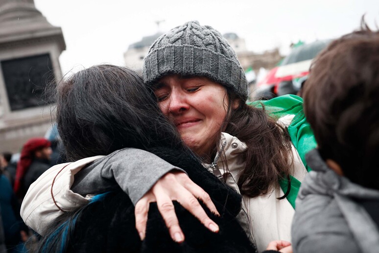 Mulheres celebraram queda de Assad © ANSA/AFP