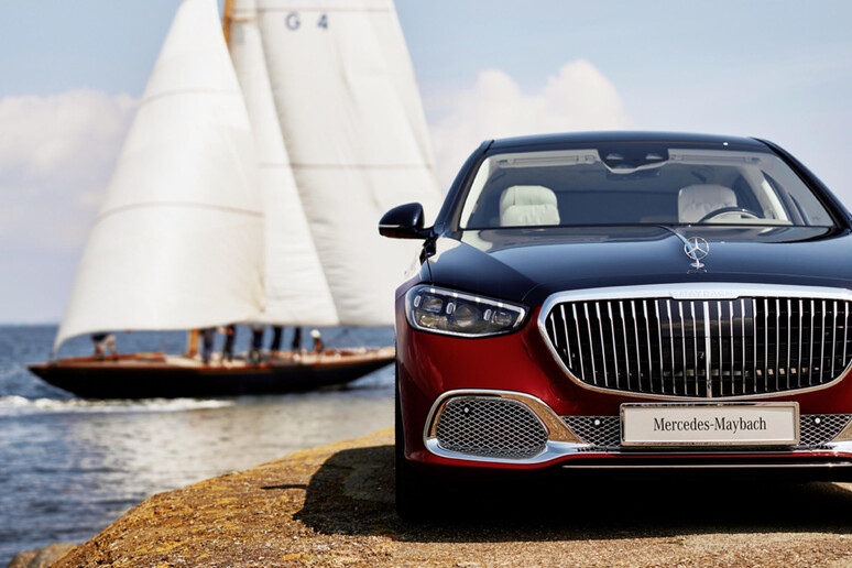 Mercedes-Maybach Classe S dedicata all 'iconico yacht Sphinx © ANSA/Mercedes Maybach