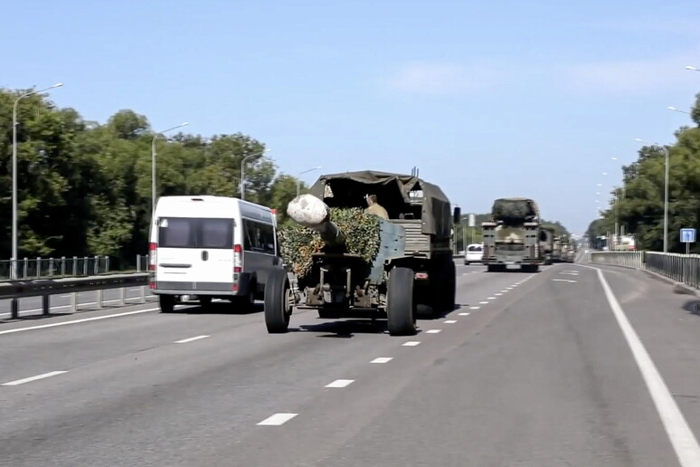 Mosca, evacuazione in corso in distretto regione Belgorod © ANSA/AFP