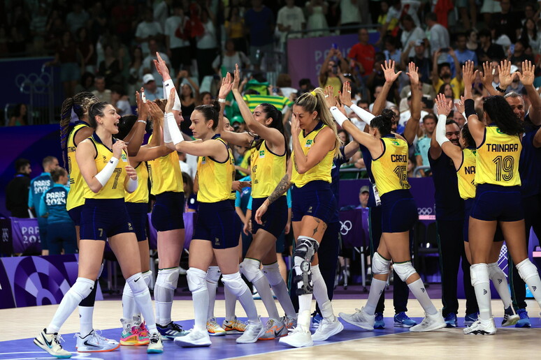 Seleção brasileira celebra bronze em Paris © ANSA/EPA