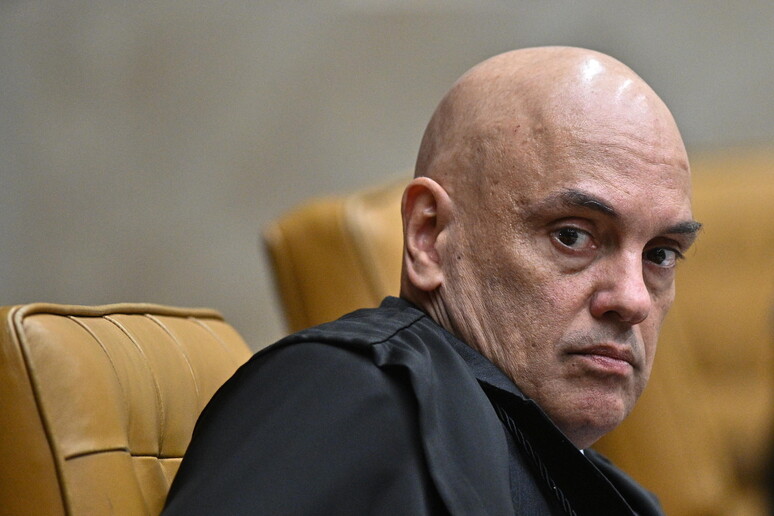 Alexandre de Moraes ordenou a suspensão do X no Brasil © ANSA/EPA