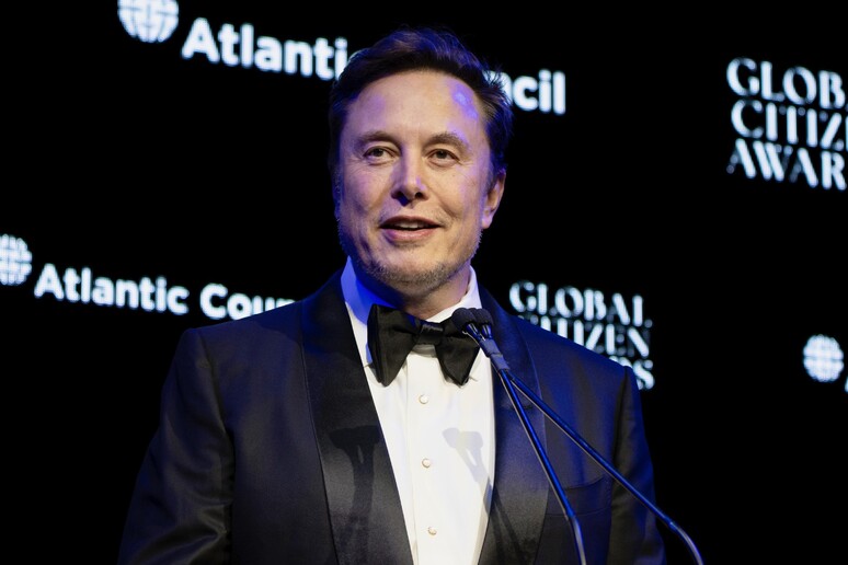 Satélites de Musk estariam envolvidos nos ataques no Líbano com dispositivos eletrônicos - TODOS OS DIREITOS RESERVADOS