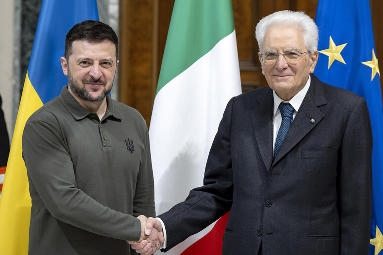 Mattarella recibió hoy en Roma al presidente ucraniano Zelensky. - TODOS LOS DERECHOS RESERVADOS