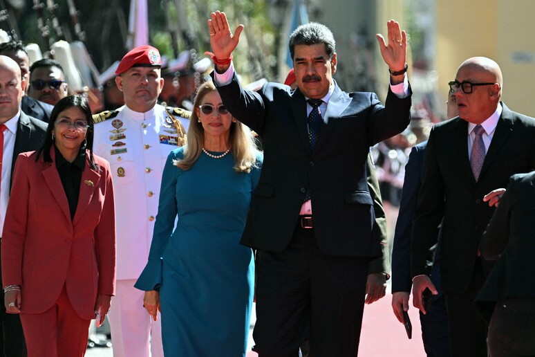 Maduro prestou o juramento diante do presidente da Assembleia Nacional © ANSA/AFP