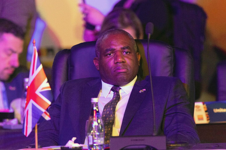 David Lammy anunciou sanções a Vladimir Putin © ANSA/EPA