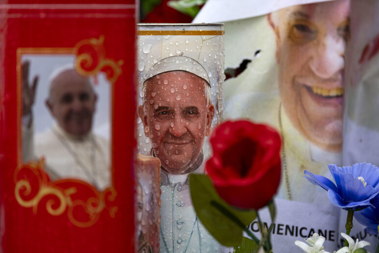 Líder da Igreja Católica está há 11 dias internado no Hospital Policlínico Agostino Gemelli, em Roma - TODOS OS DIREITOS RESERVADOS