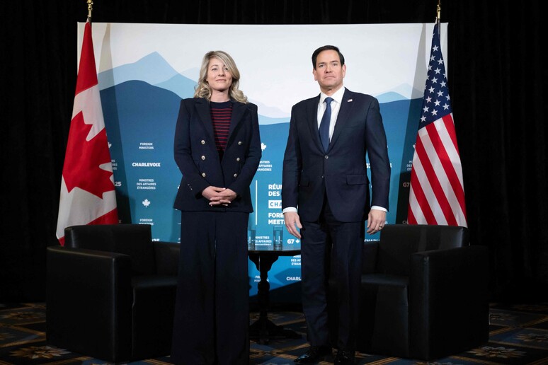 Mélanie Joly e Marco Rubio, chefes das diplomacias de Canadá e EUA © ANSA/AFP