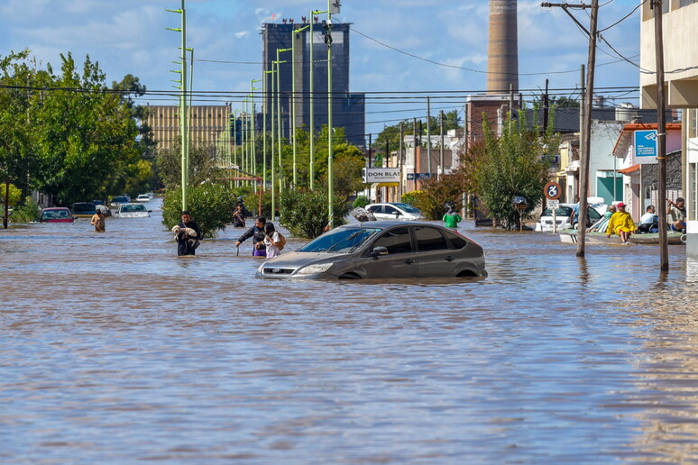 Inundação em Bahía Blanca, na Argentina - TODOS OS DIREITOS RESERVADOS